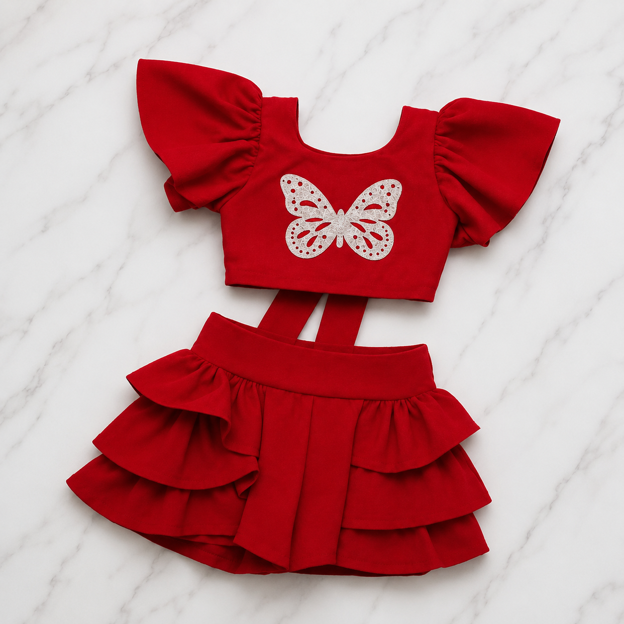 Conjunto cropped de amarração e short saia